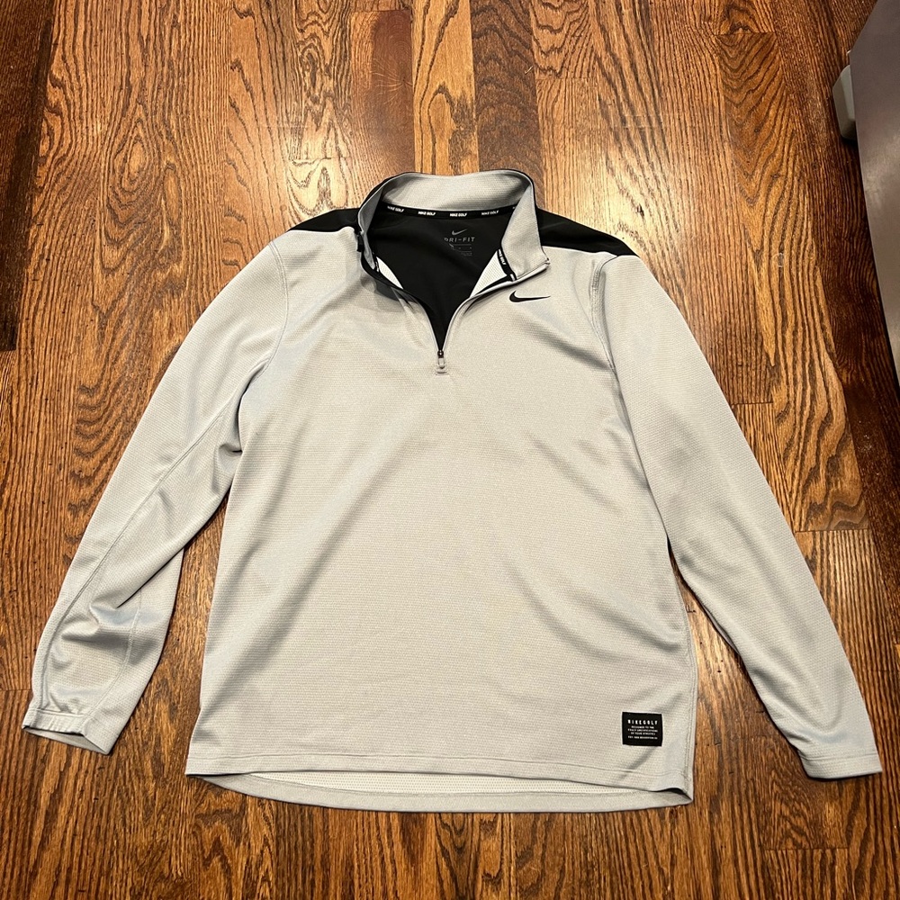 Nike Golf Pullover Size large